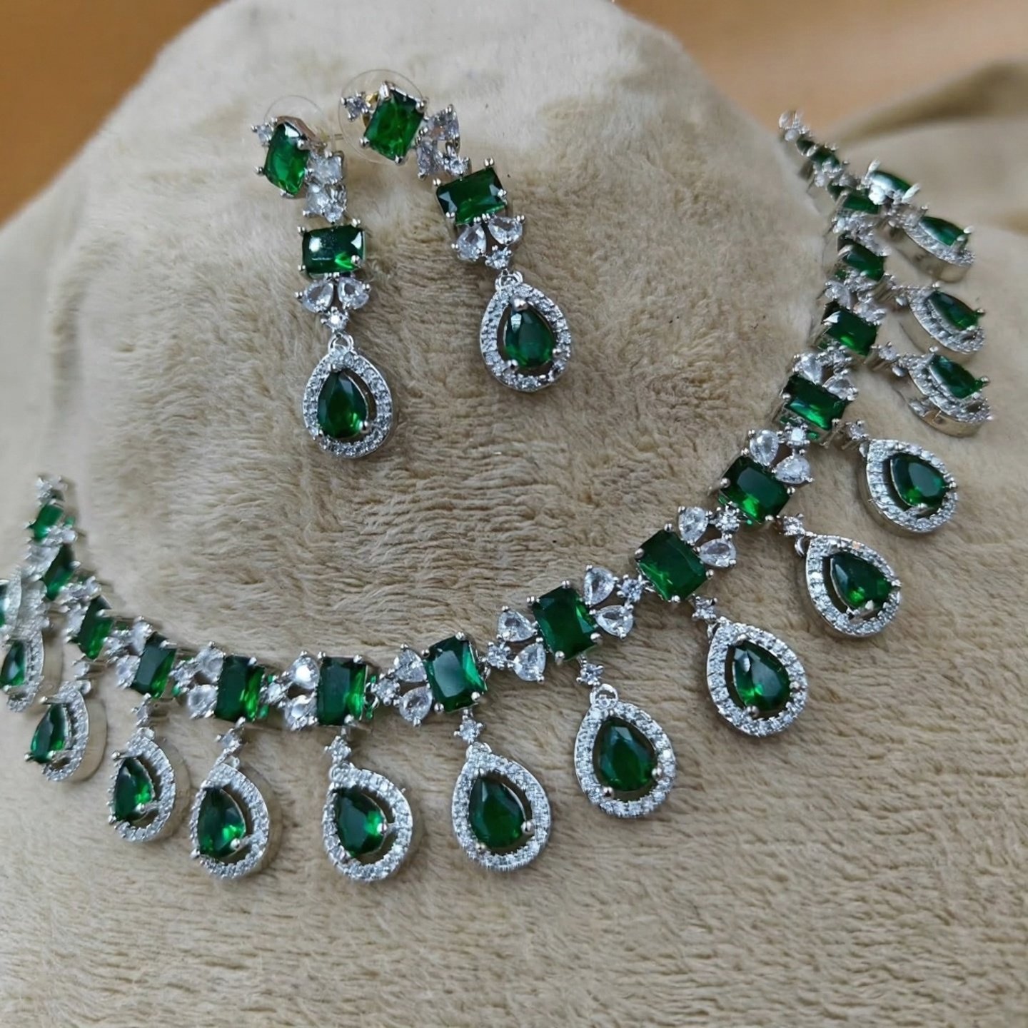 TSB Bridesmaid Jewellery 568