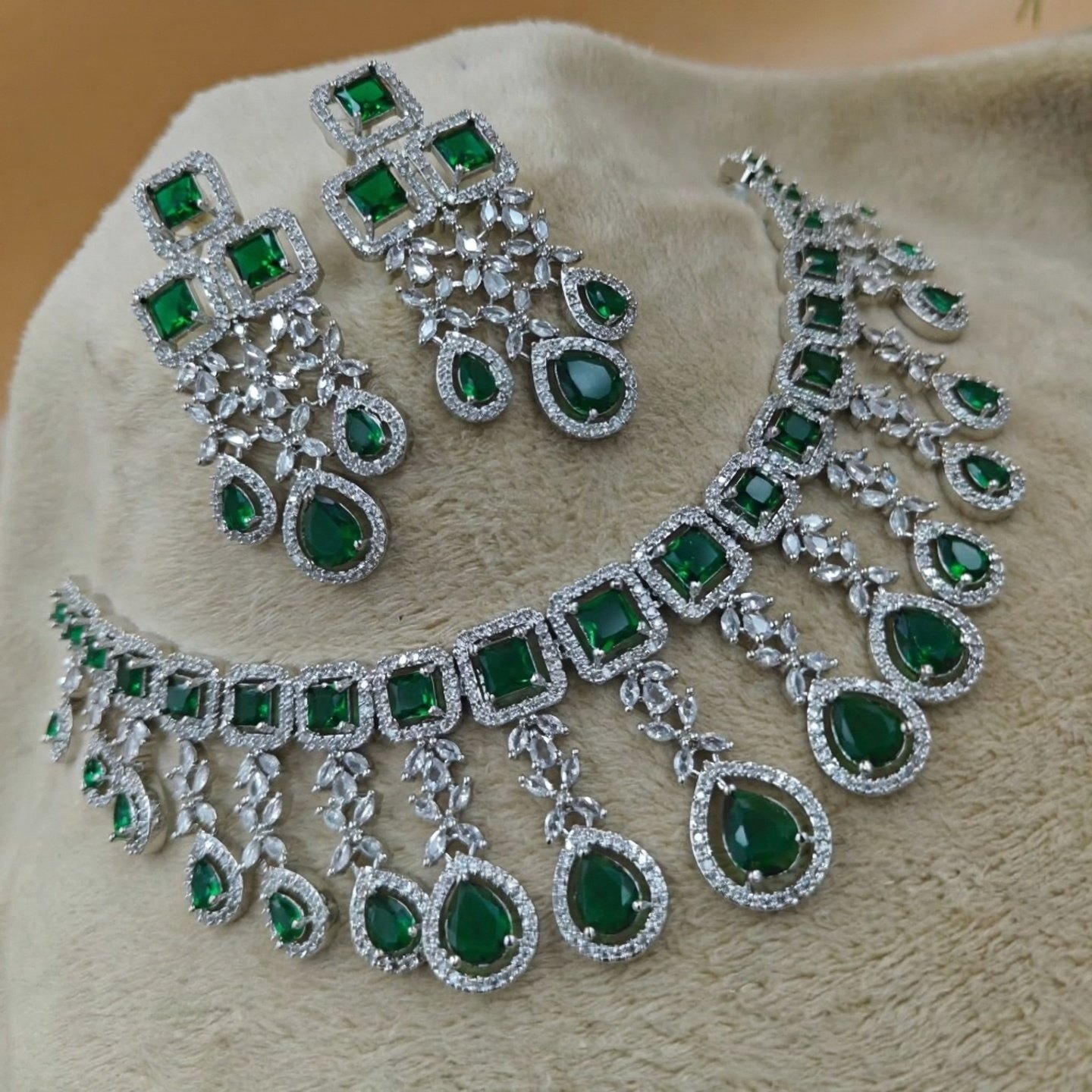 TSB Bridesmaid Jewellery 590