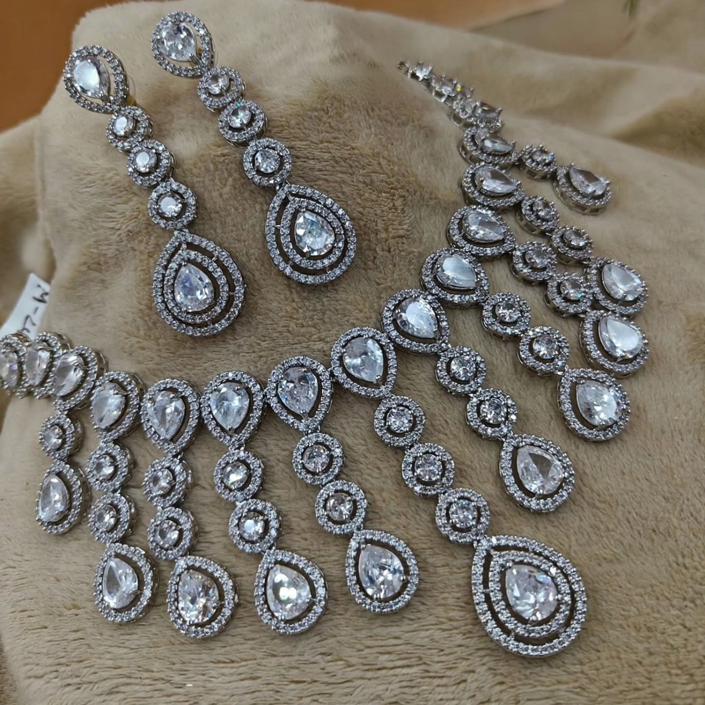 TSB Bridesmaid Jewellery 711