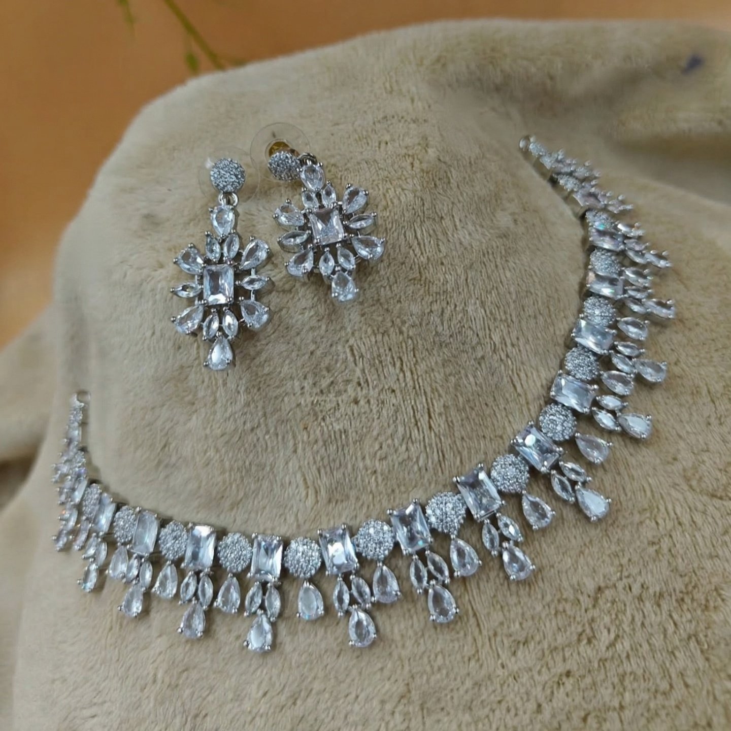 TSB Bridesmaid Jewellery 717